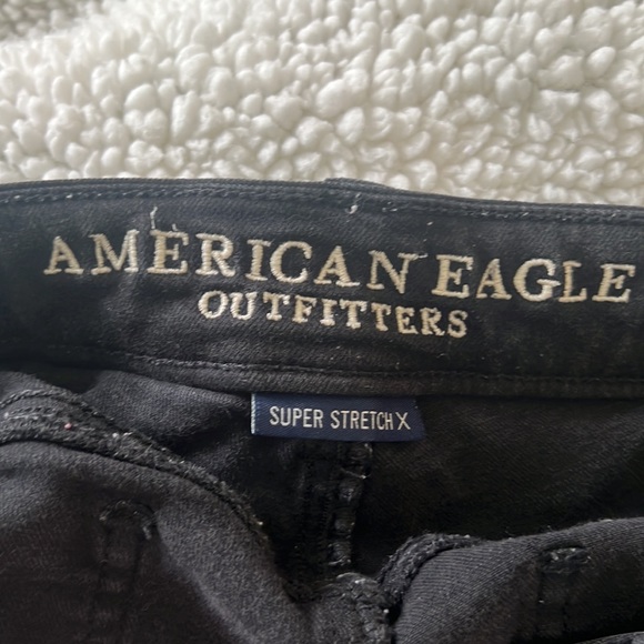 American Eagle Black Distressed Skinny Jeans - Picture 6 of 7